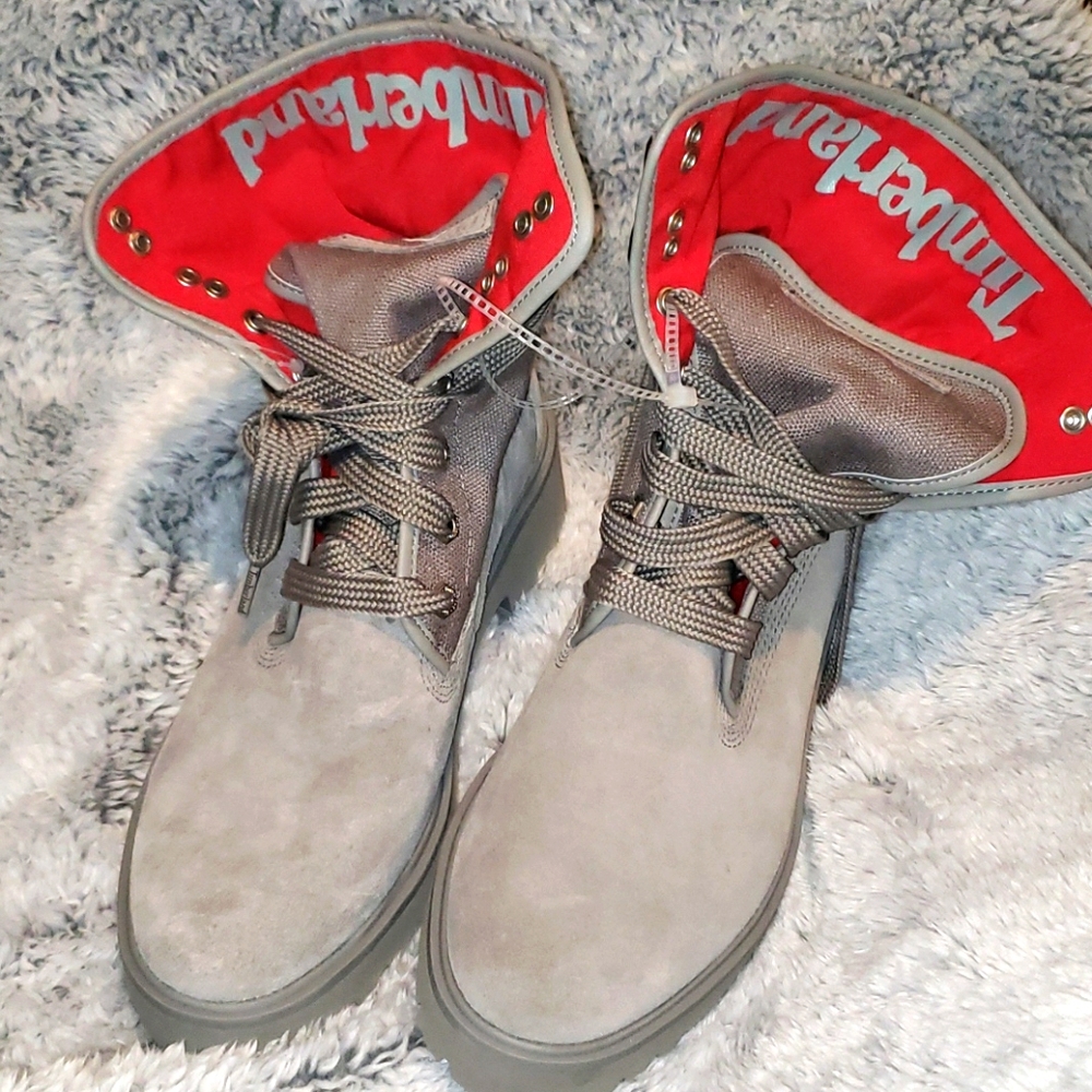 Timberland Carnaby cool fold gray boots.